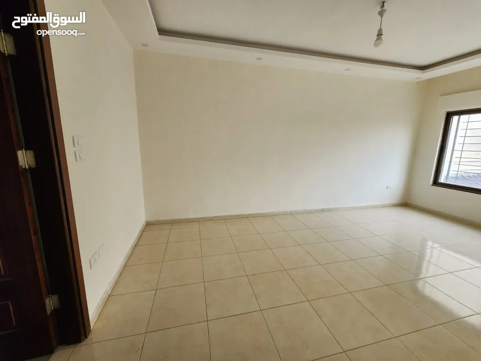 شقة طابقية للبيع في دير غبار - الرقم المرجعي 14271