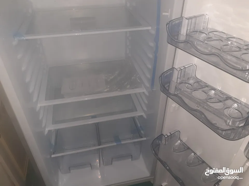 ثلاجه جديده  جينرال ديلوكس