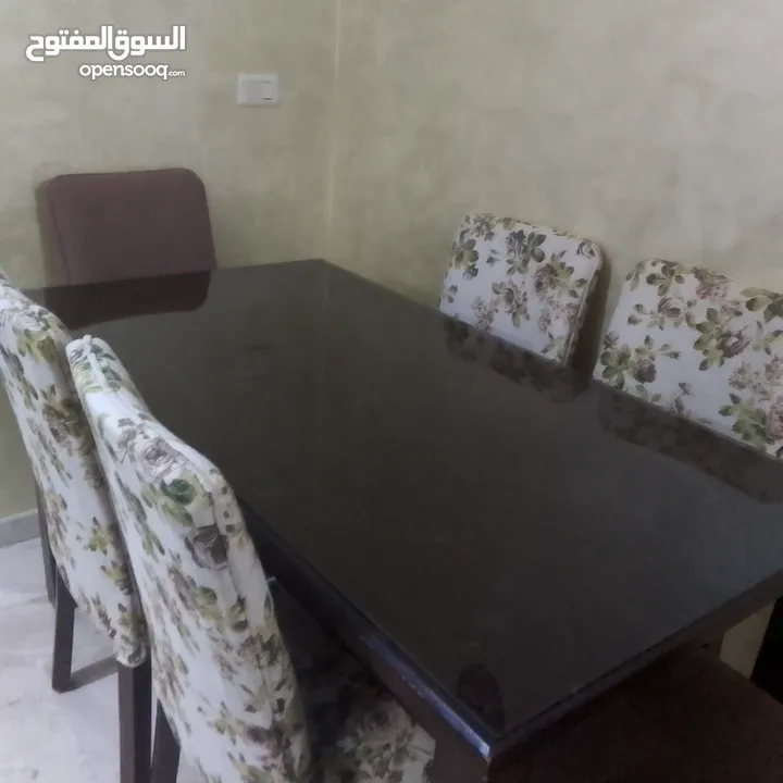 طاولة سفرة
