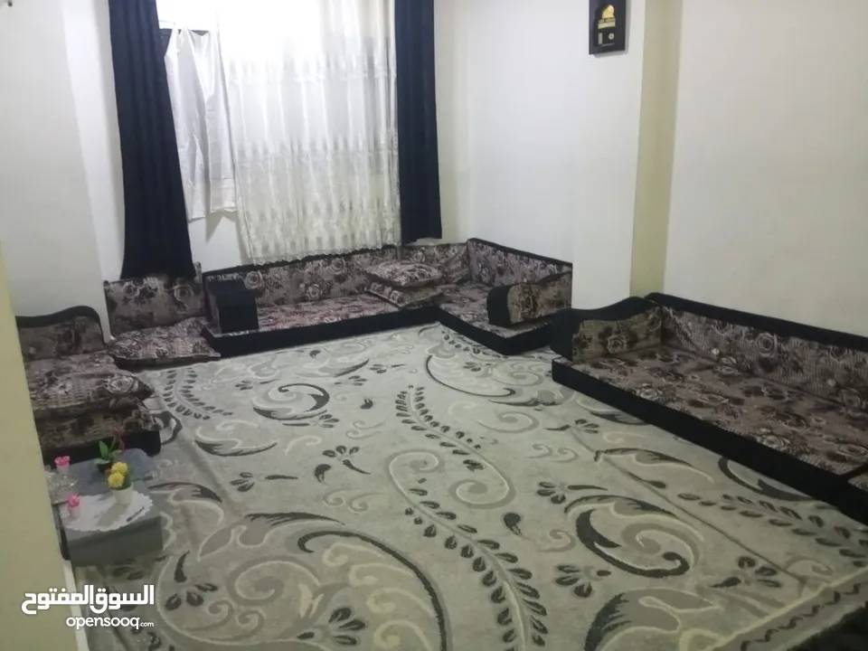 اثاث مستعمل