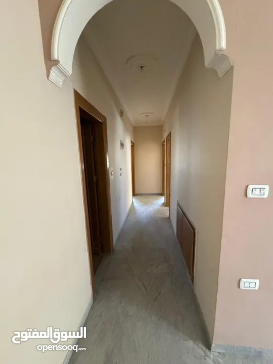 Modern 3-Bedroom Apartment  150 sqm  Master Suite, 3 Baths  Prime Location Near Amenities