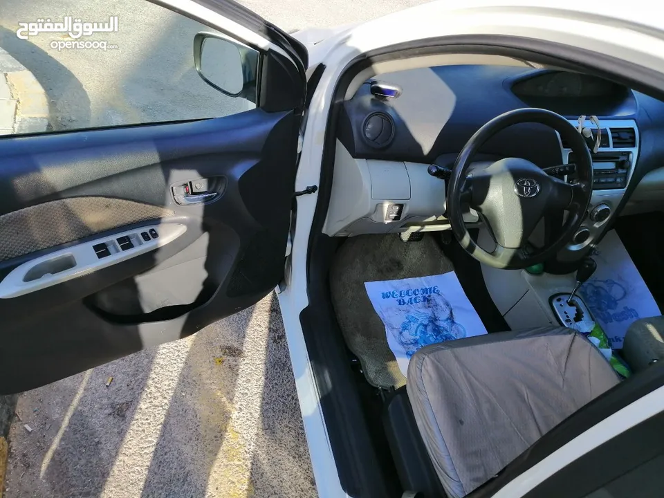 تويوتا ياريس 2008 اتوماتيك وارد الكويت 1500cc