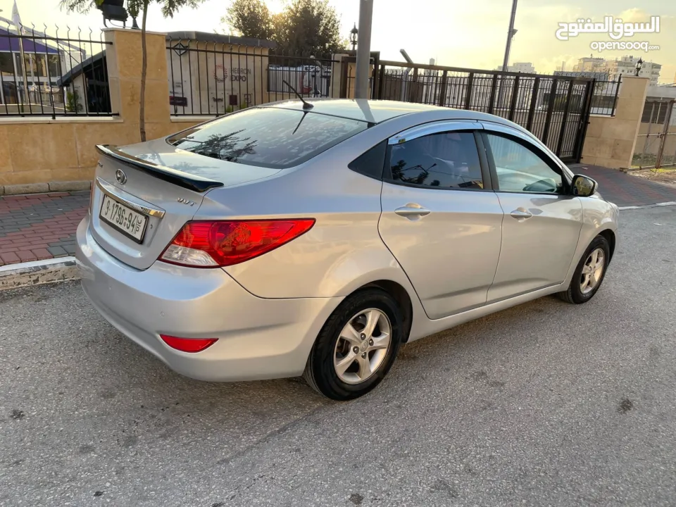 اكسنت بنزين 4غيار