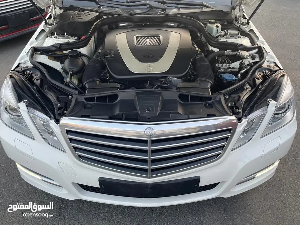 Mercedes E300 AMG_Gulf_2013_excellent condition_full specifications
