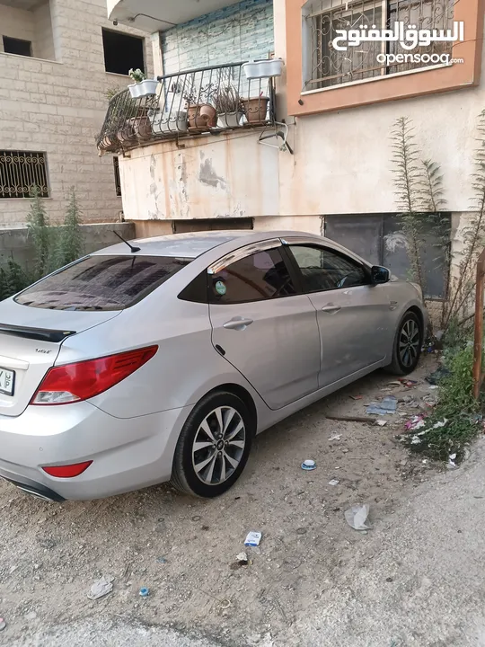 هونداي اكسنت ديزل ترخيص 2015