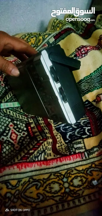 لهوات التحف والنادر وسماع القران الكريم راديو فيلبس ألماني D1122. وارد الخارج . بحاله ممتازه متفتحش