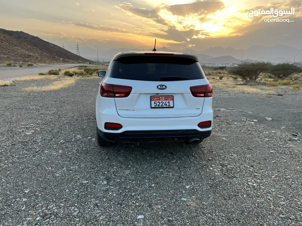 Urgent Sale - Kia Sorento 2019 AWD - V6