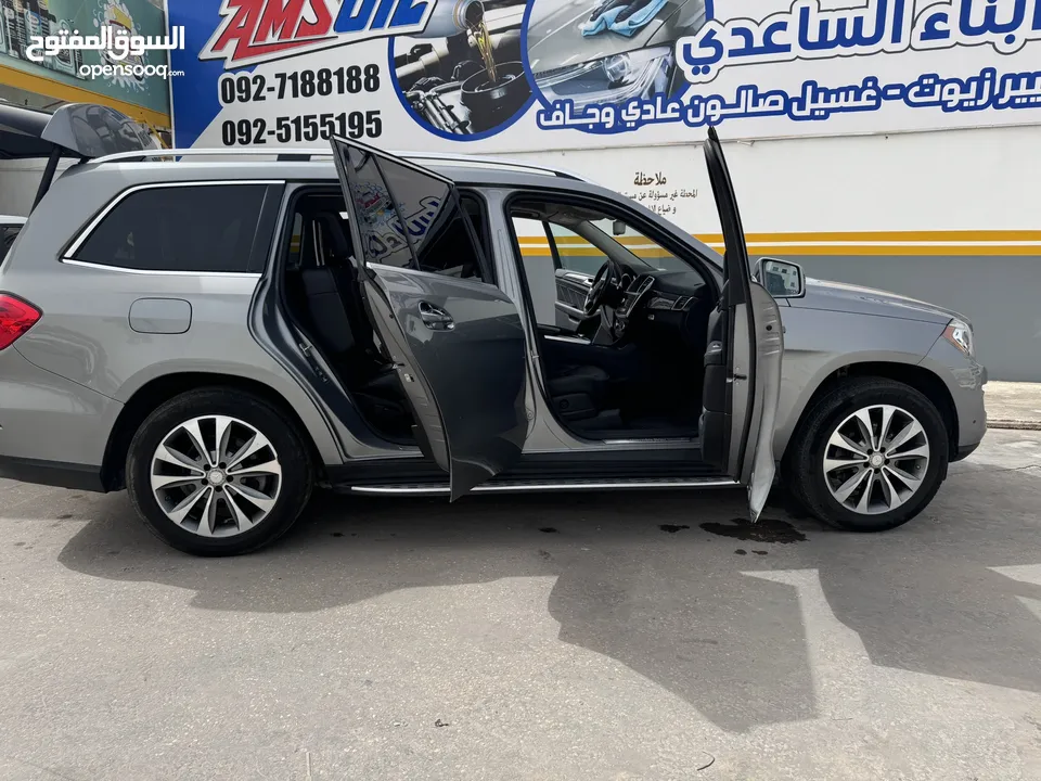 مرسيدس GL 450 4MATIC رباعية وعائلية 3 صفات خالية من الحوادث بحالة ممتازة