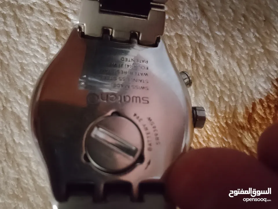 ساعه سواتش مع كفالتها وكرتونتها جديده بحالة الوكاله للبيع
