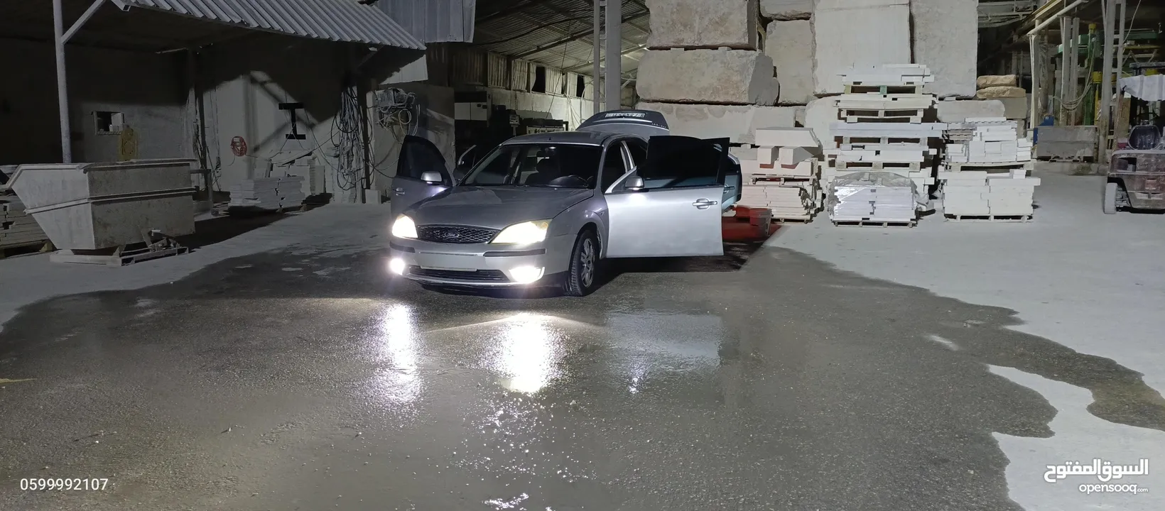 فورد مودنيو 2006