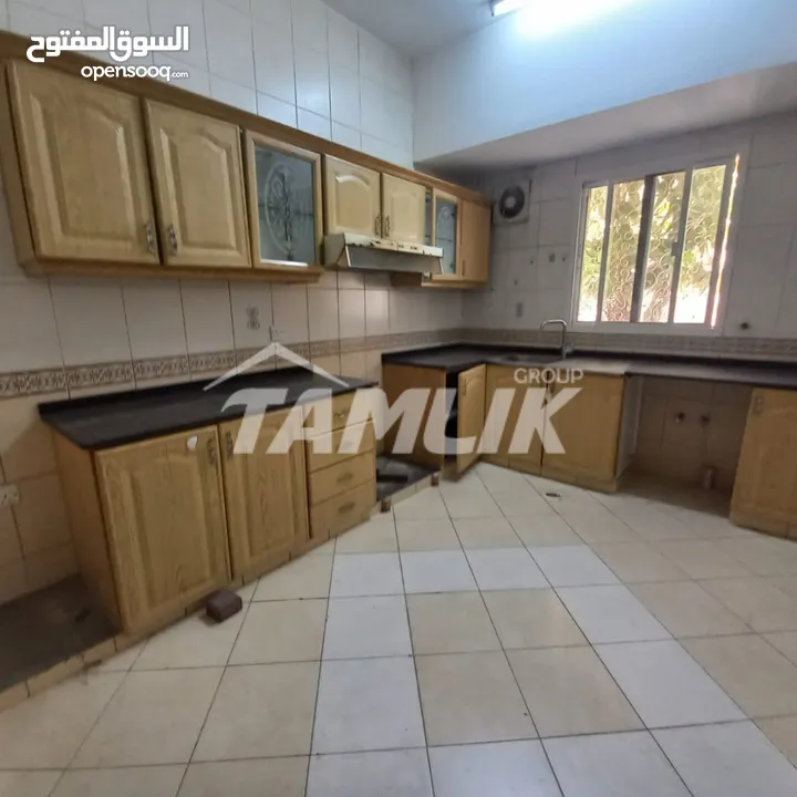 Nice Townhouse for Rent in Al Hail South  REF 132KH