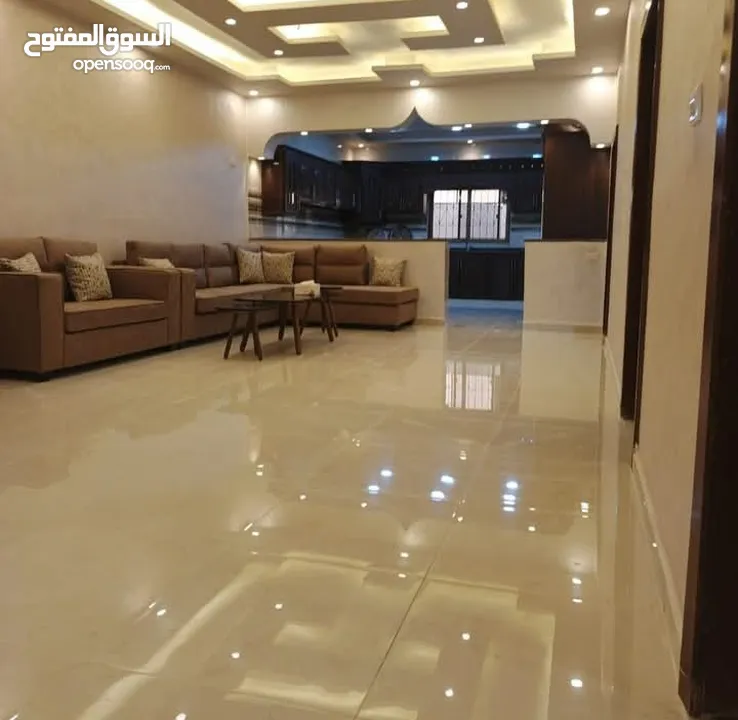 شالية عدد 2 للبيع  و الايجار من المالك نفسه بناء حديث مفروش كامل من اجود الفرش يحتوي على مكيفات
