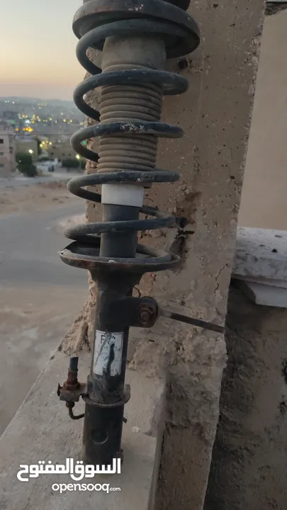 صنوبرص  وجناح يمين دايو نوبيرا 2