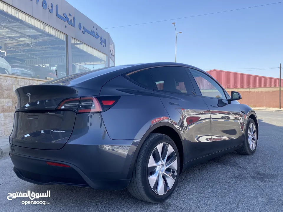 TESLA Y LONG RANGE 2021