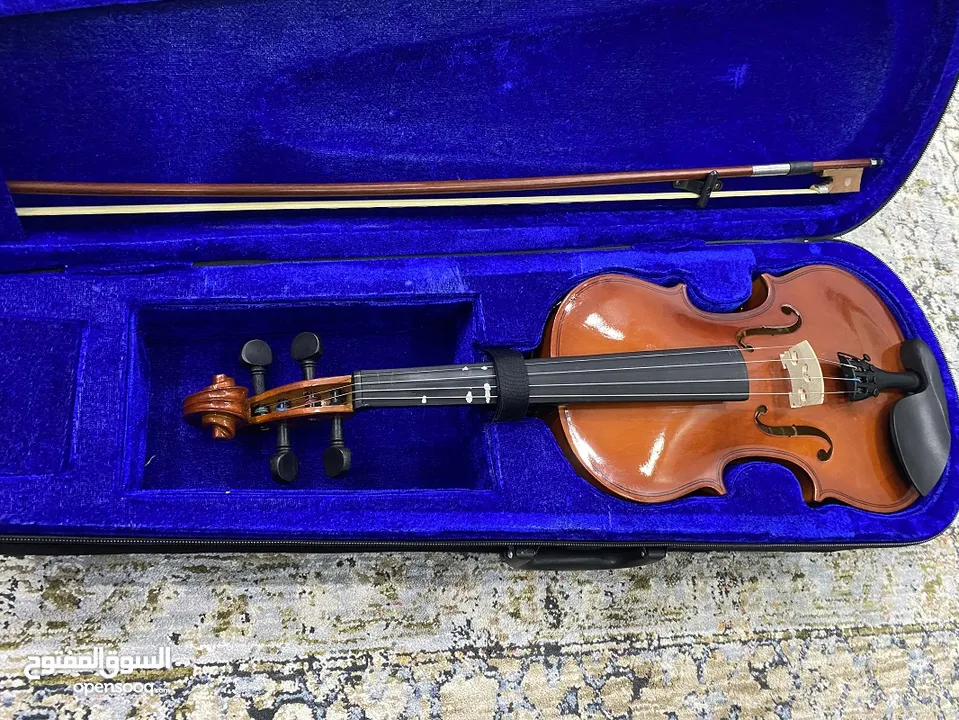 الة موسيقية (كمان)