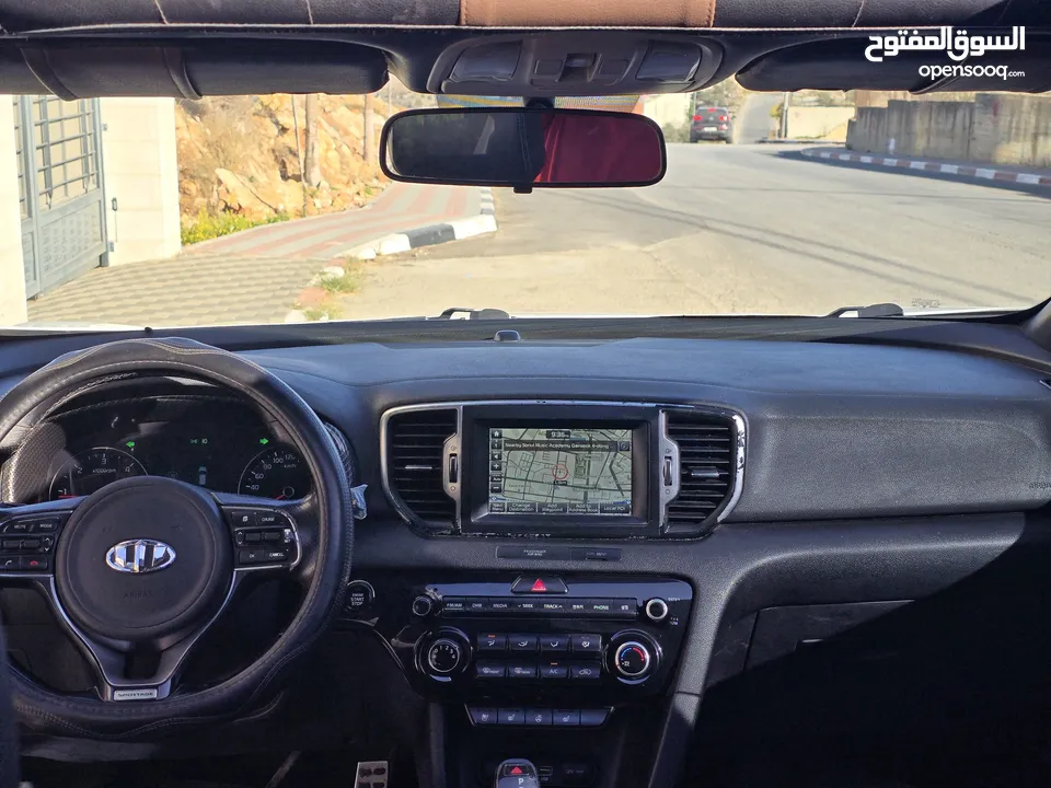 سبورتج ماتور 2000 ديزل 4*4 فل اضافات مع بانو راما