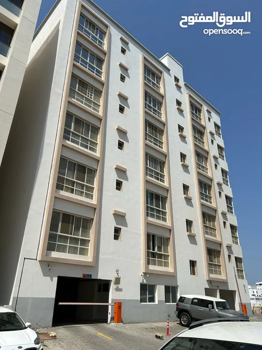 Apartment for Sale in Qurum - شقة للبيع في القرم