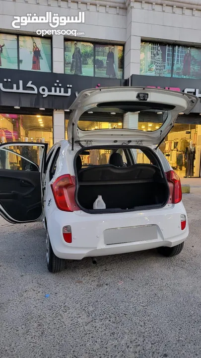 سيارة للبيع كيا بيكانتو موديل 2014 اتوماتيك بسعر مغري وفي مجال بالسعر للجادين
