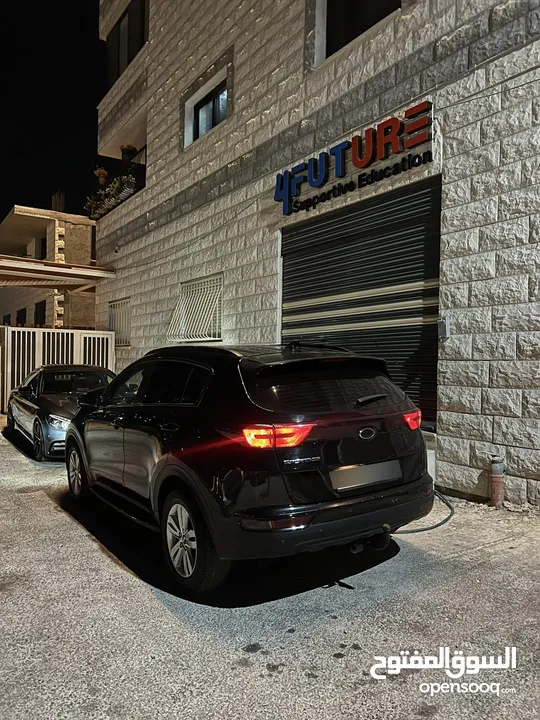 سبورتاج 2019/18 ديزل ماطور 1700 اوتوماتيك بحالة ممتازة