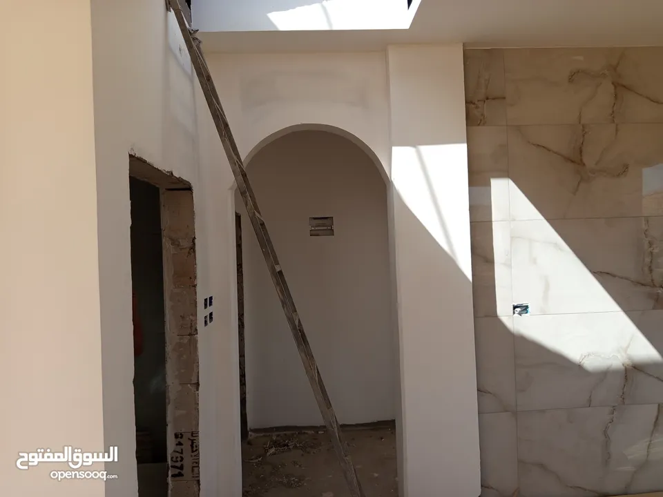 مزرعة تحت الانشاء للبيع بداعي السفر