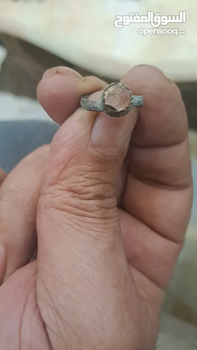 مجموعه فضه وبرونز وخواتم تستحق الاقتناء للهواة وأصحاب الذوق الرفيع