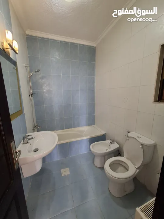 Unfurnished Apartment to Rent  ( Property 41760 )-174804634