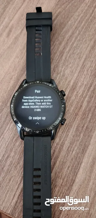 ساعة وسماعة huawei الاصليه لون اسود huawei smart watch gt 2 huawei freebuds 4i