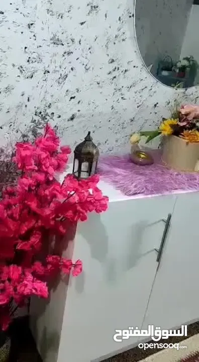 خزانه احذيه مع مرايه