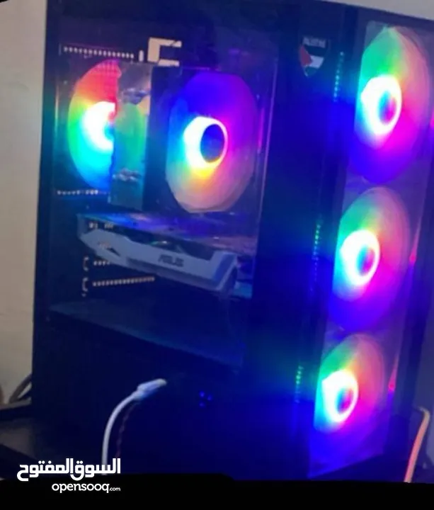 كرت شاشه للبيع gtx1070  لون ابيض وكاله