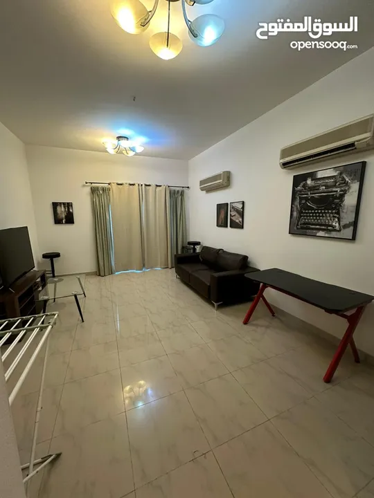 Furnished 1BHK on Qurm - شقة غرفة وصالة مفروشة في القرم