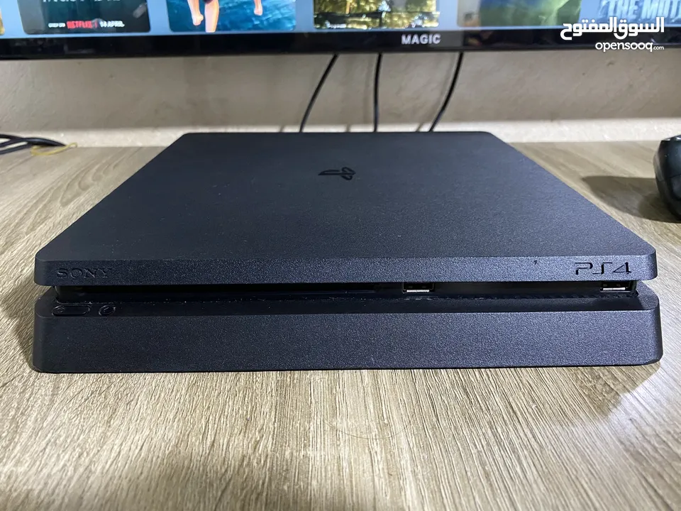 Ps4 slim 1000g ولا ملاحظة