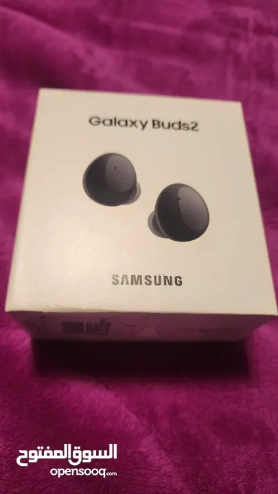 سامسونج نوت 10 لايت مع سماعات سامسونج اصليه Galaxy Buds2