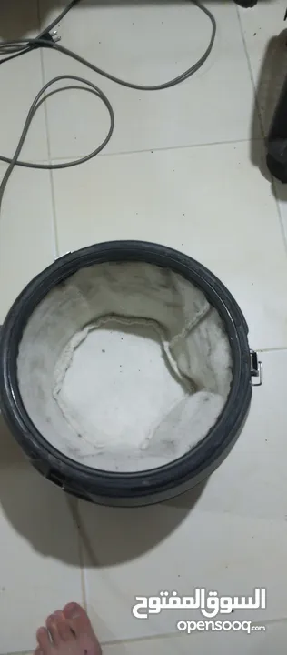مكنسة كهربائية من ماركة جينرال سونيكقوية وفعالة مثالية لتنظيف الأرضيات السجادوالفروشات بسهوله و سرع