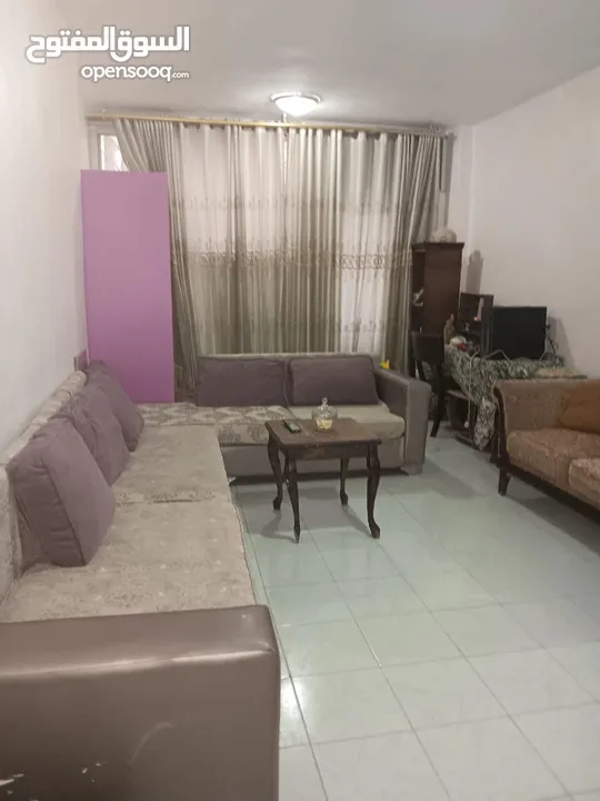 شقة بجبل طارق قرب دوار البقيع بسعر مغري