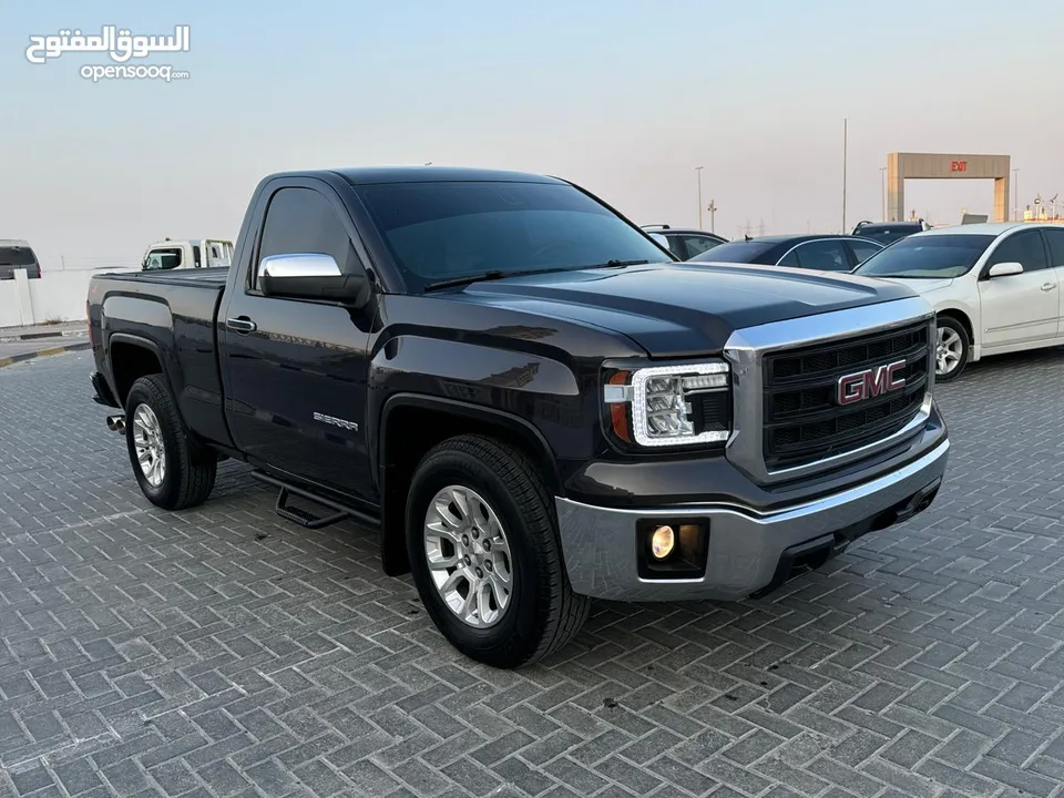 GMC Sierra 2014 super clean car orginal paint 4X4