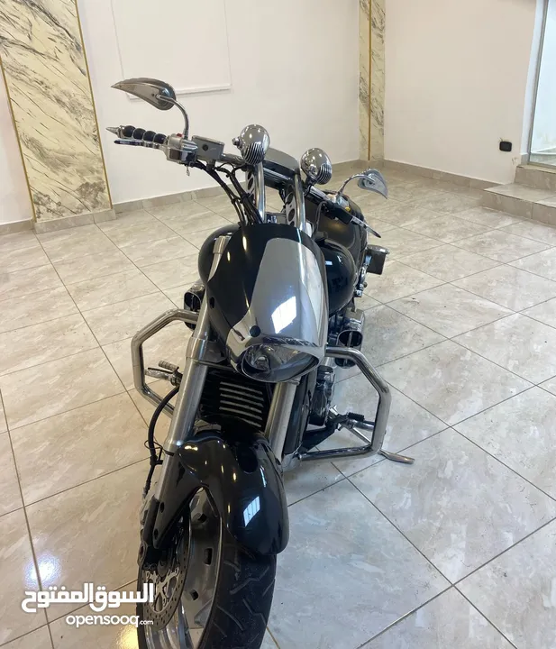 سوزوكي بوليفارد 1800 cc نوع m109r للبيع اوالبدل على سياره
