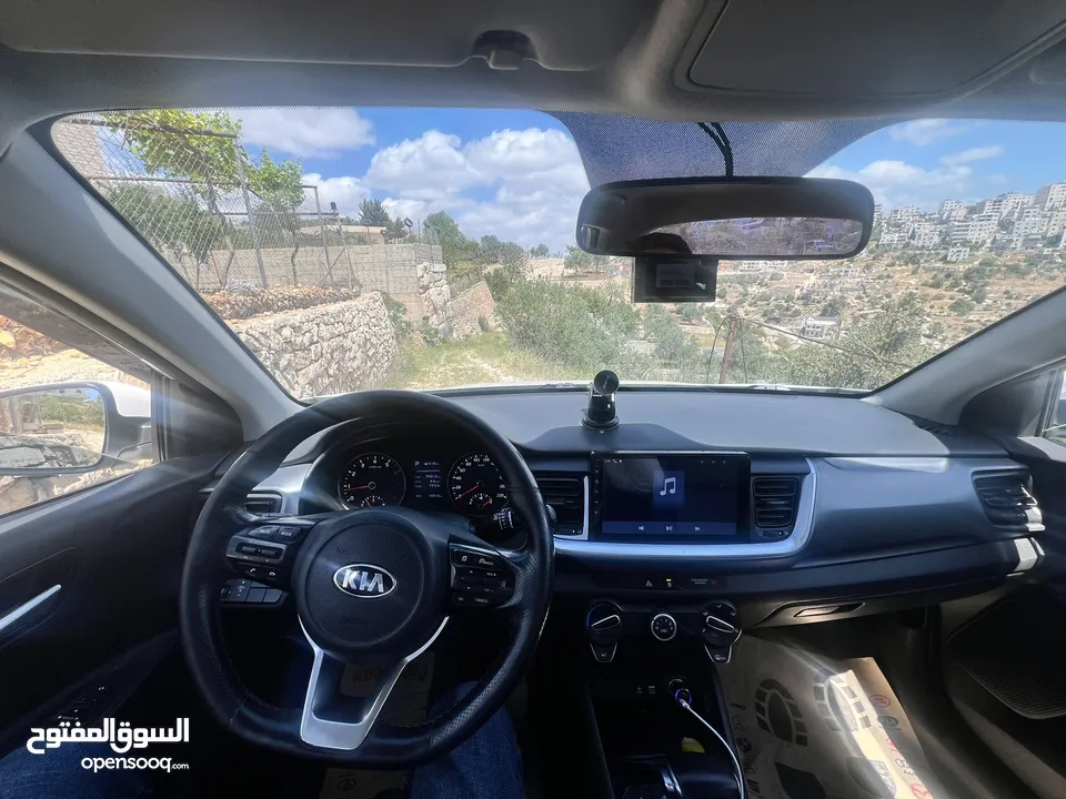 كيا ستونك 2019 ايد اولى ماشية 50 بحالة جديدة