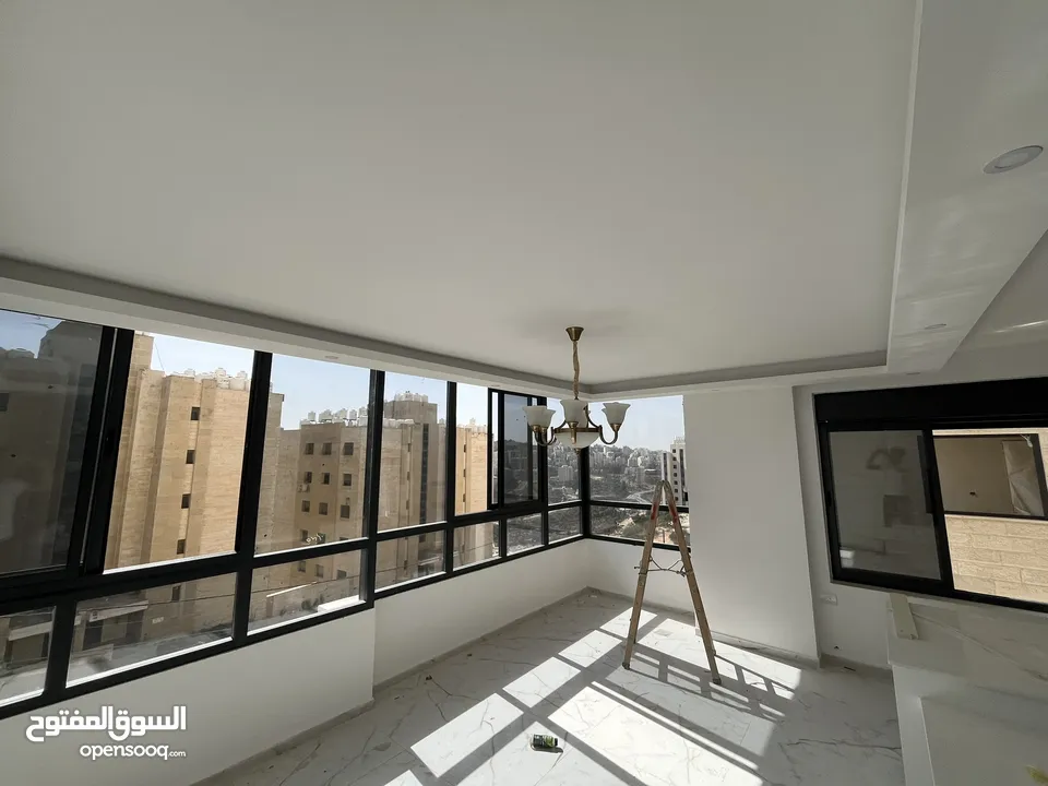 شقة جديدة للإيجار