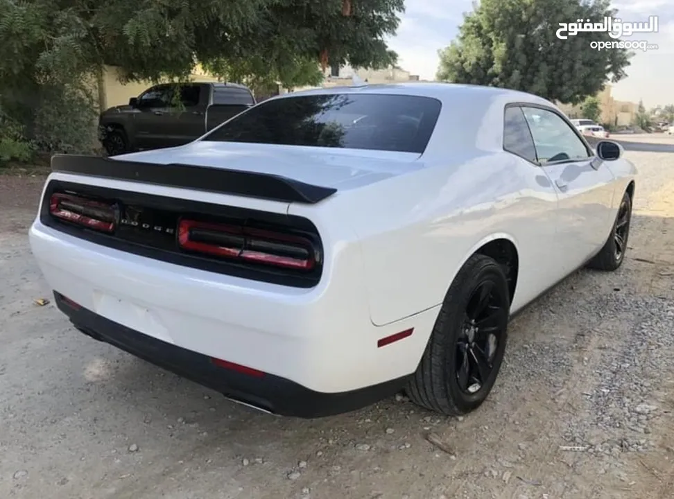 GCC PAPER 2019 Dodge Challenger V6