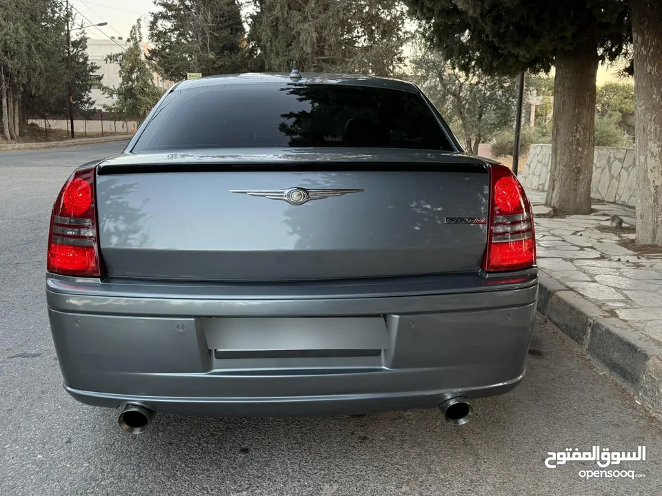 ‏chrysler 300c 2006 6.1srt