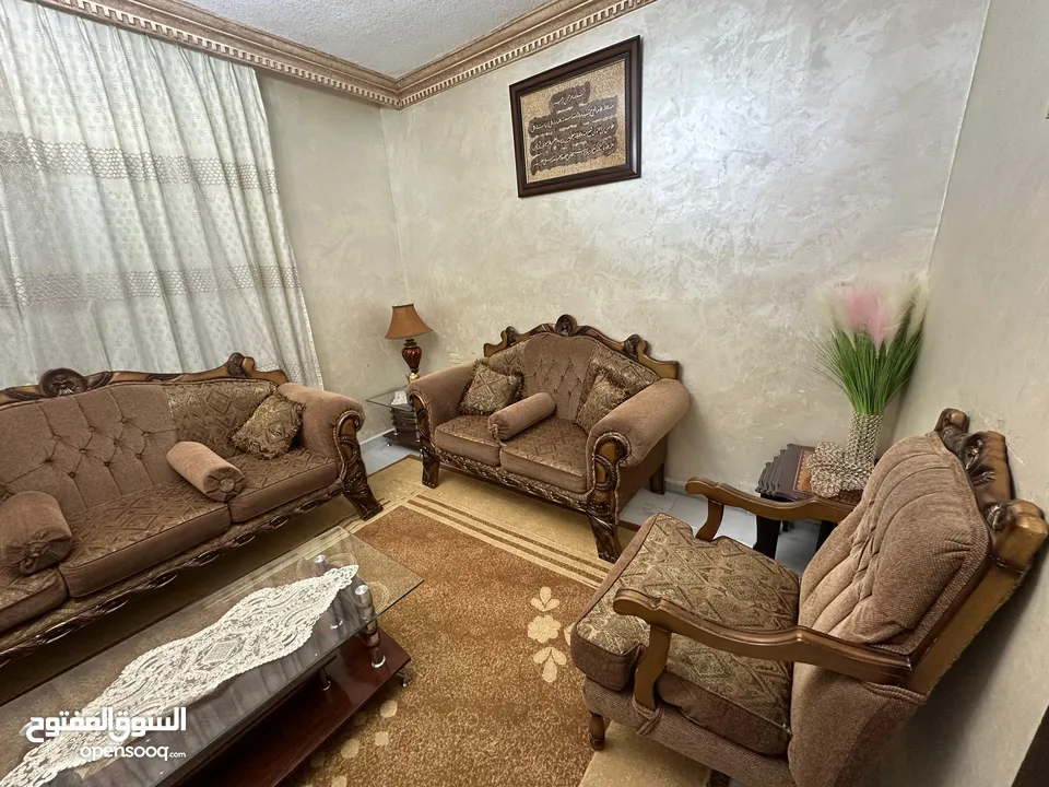طقم كنب مستعمل للبيع + طربيزات