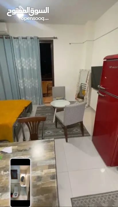 استوديو للبيع