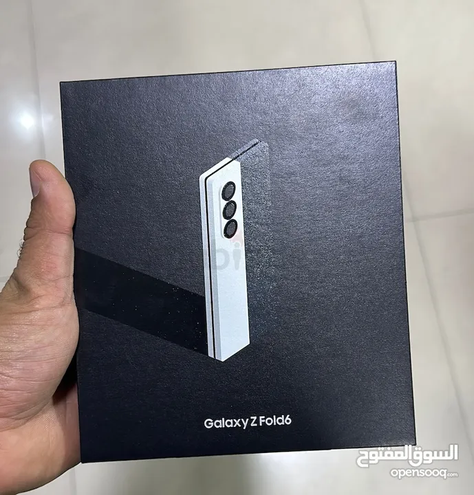 جلاكسي ZFOLD 6 512GB  مكفول لمدة عام  جديد بضمان اقل الاسعار