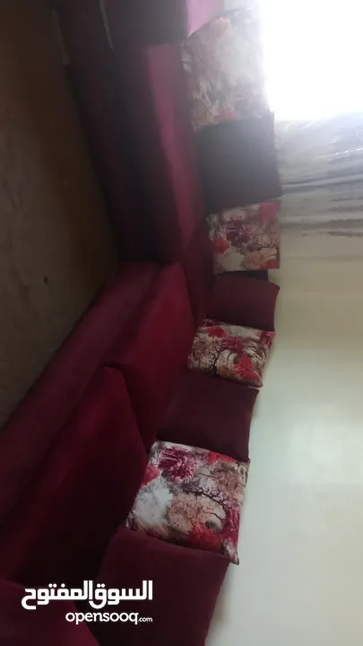 طقم كورنر معو ثلاثية وطاولة وسط خشب تقيل زان تفصيل