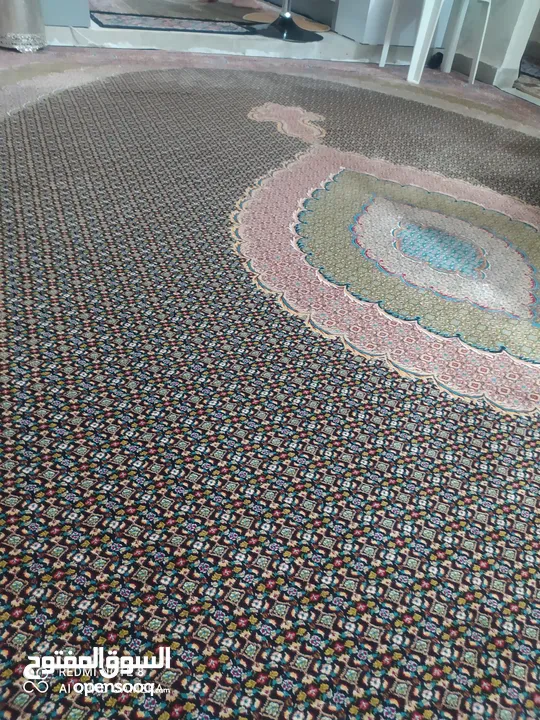 الفرش   carpet