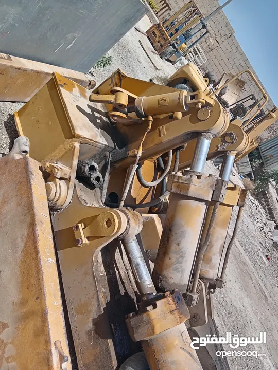 رفر بلدوزر d8L