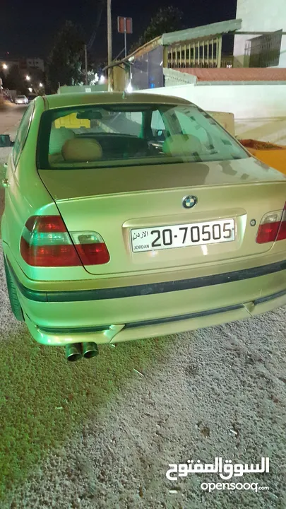 سيارة بي ام للبيع ذهبي 328i   E46 موديل 2000