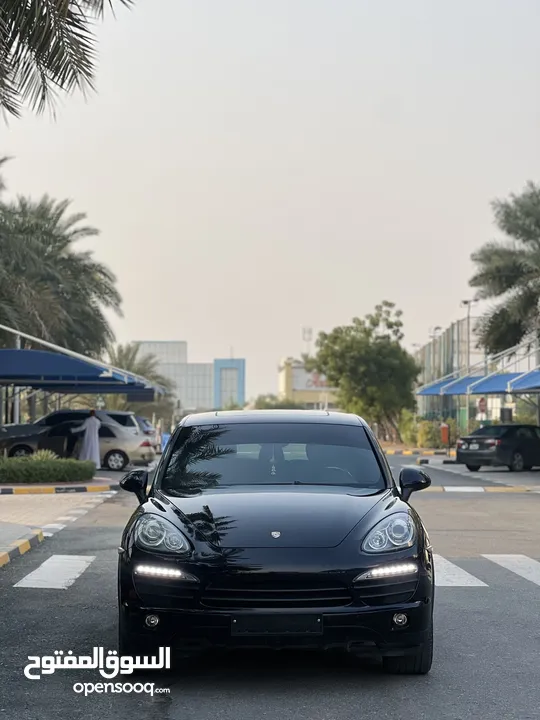 Porsche Cayenne S Model 2013 gcc