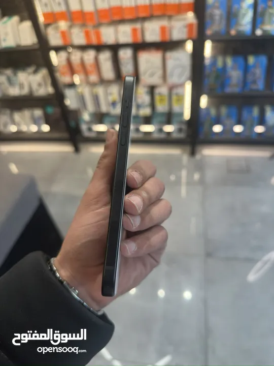 IPHONE 15 PLUS (128GB) USED LIKE NEW / ايفون 15 بلس مستعمل بحاله الجديد كفاله فليك موبايل سنتين