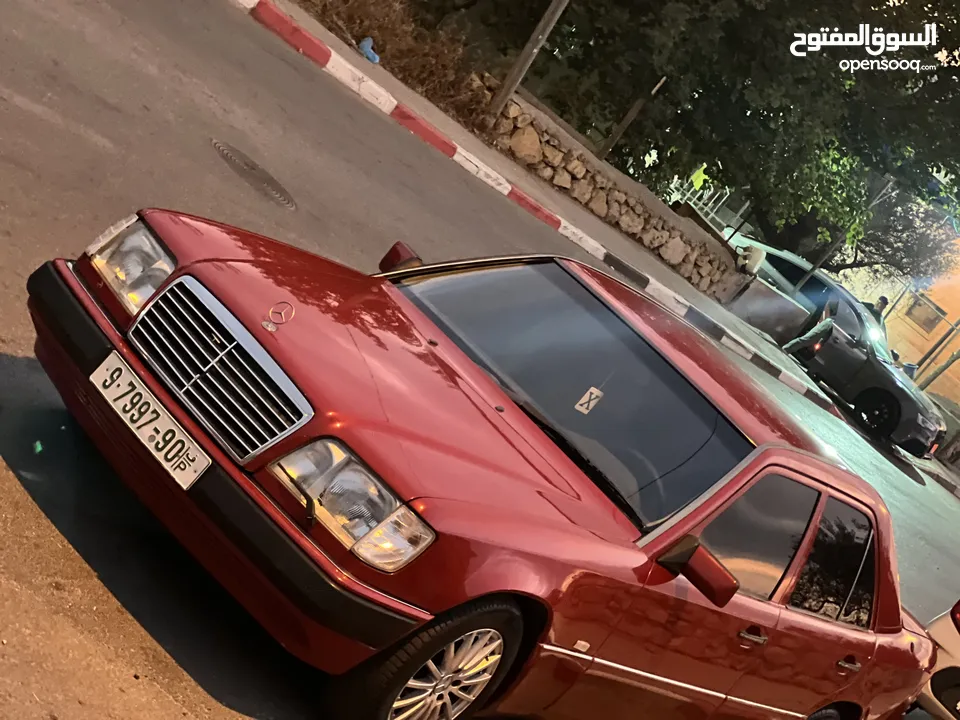 مرسيدس E220